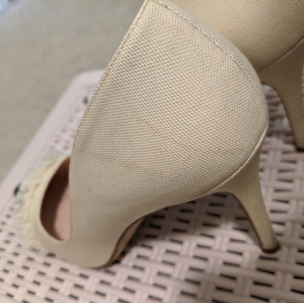 Colorblock Heels - Picture 4 of 7